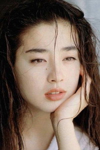 الممثل Rie Miyazawa
