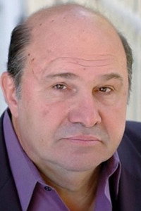 الممثل Robert Costanzo