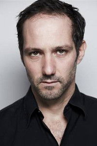 الممثل Sébastien Lalanne