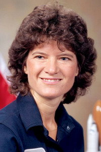 الممثل Sally Ride