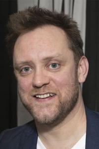 الممثل Sam Troughton