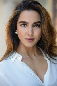 الممثل Sara Seyed