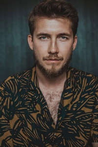 الممثل Sebastian Jessen