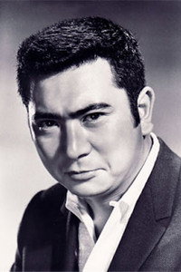 الممثل Shintarô Katsu