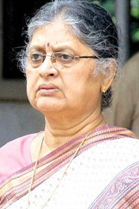 الممثل Sulabha Arya
