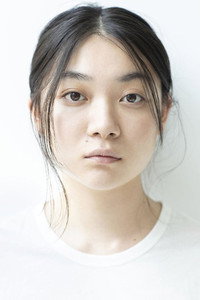 الممثل Tôko Miura
