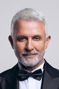 الممثل Talat Bulut