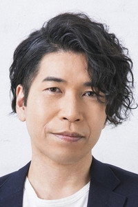 الممثل Tarusuke Shingaki