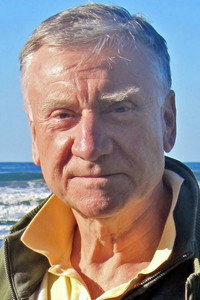 الممثل Terence Kelly