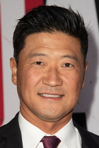 الممثل Tom Choi