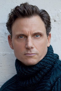 الممثل Tony Goldwyn
