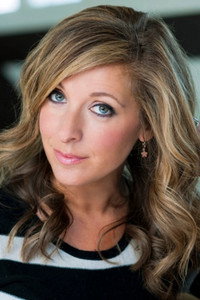 الممثل Tracy-Ann Oberman