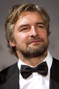 الممثل Victor Reinier