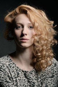 الممثل Vivien Rujder