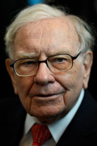 الممثل Warren Buffett