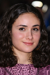 الممثل Yasmin Paige