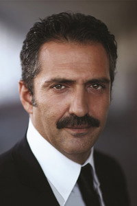 الممثل Yavuz Bingöl