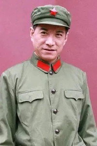 الممثل Yi Li