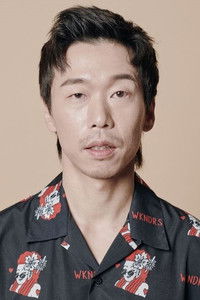 الممثل Yoon Byung-hee