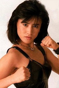 الممثل Yukari Ôshima