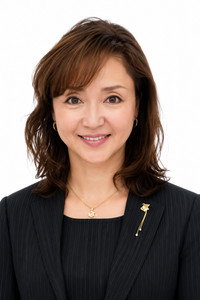 الممثل Yuriko Yamamoto