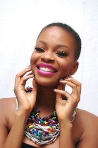 الممثل Zainab Balogun