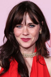 الممثل Zooey Deschanel