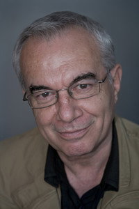 المخرج Şerif Gören